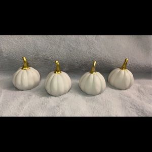 Ceramic pumpkins decorations
